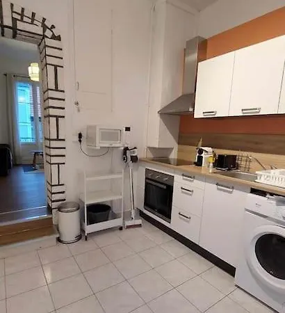 Apartment Ile Du Pollet, A Proximite Du Ferry /centre-ville *